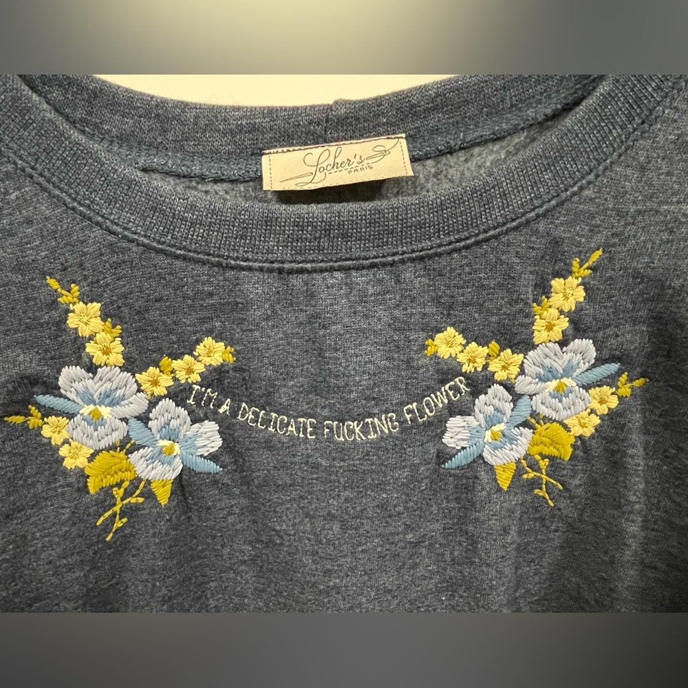 LOCHER’S Paris embroidered flowers sweatshirt